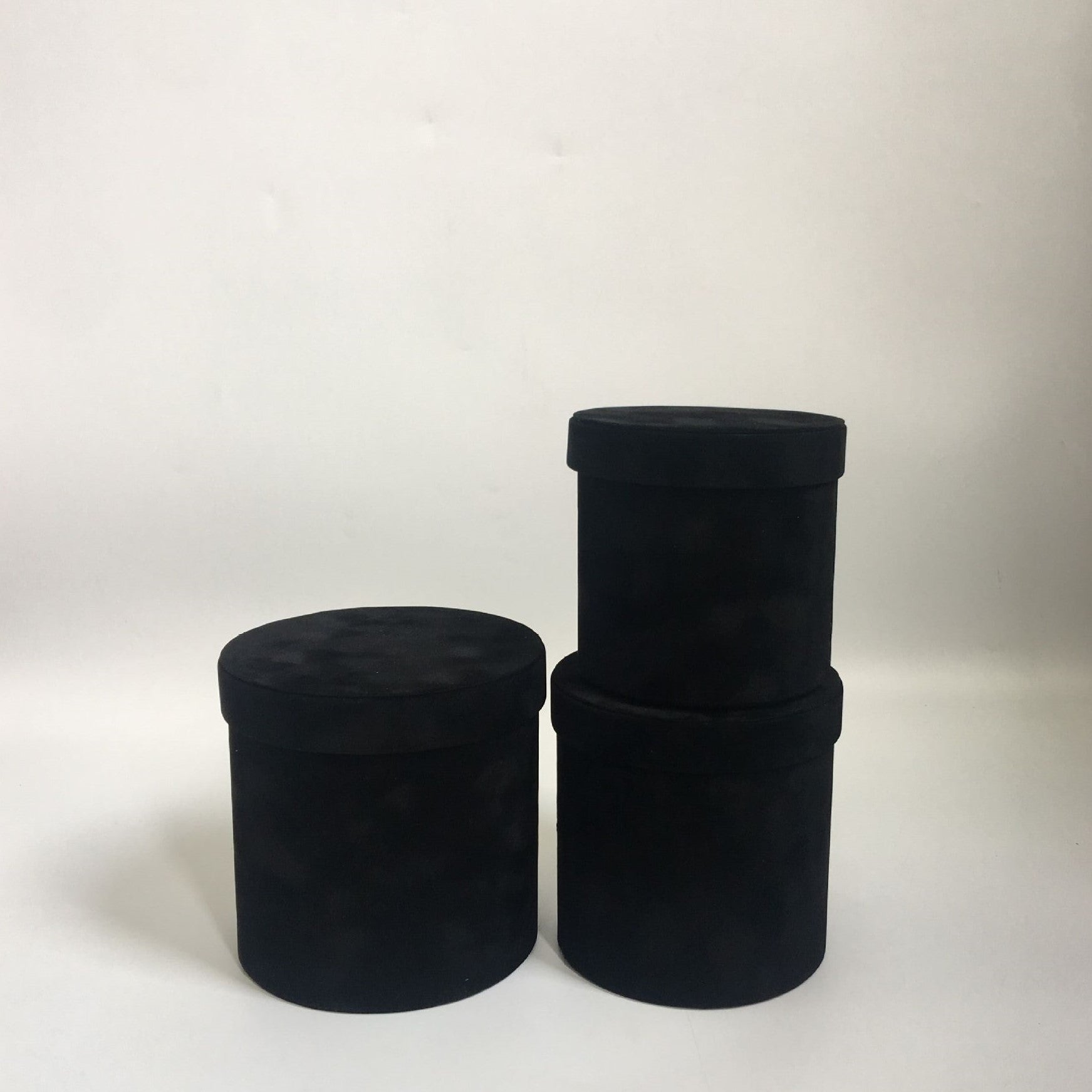 Velvet Round Box